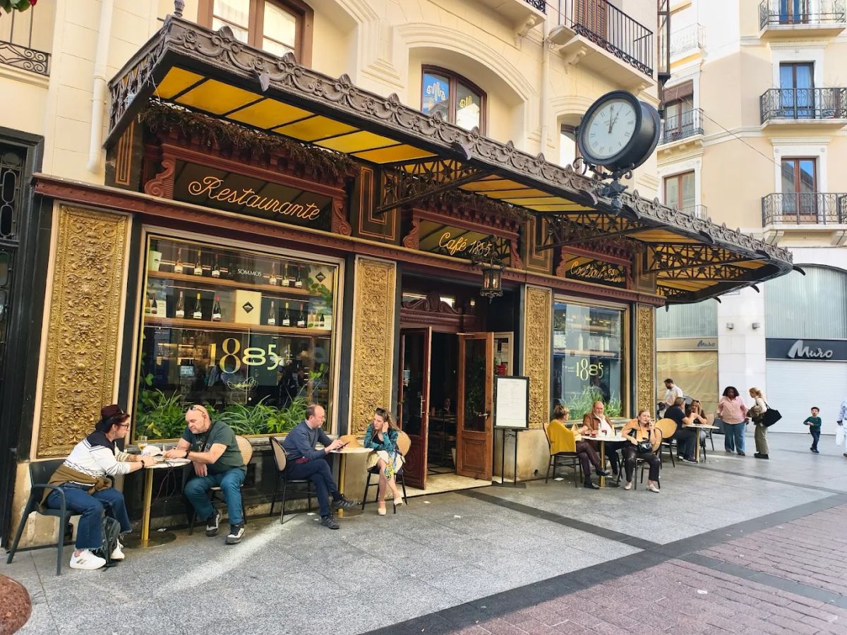 Café 1885